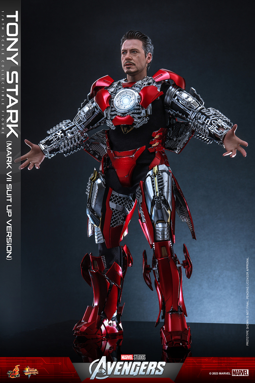 Marvel Tony Stark (Mark VII Suit-Up Version) 1:6 Scale Figure Hot Toys ...